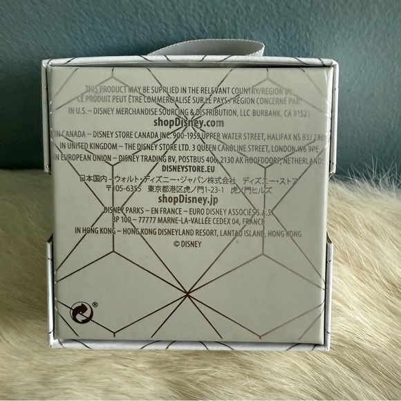 Disney Parks Goldtone Tinkerbell Earring and Necklace Set - Picture 3 of 7